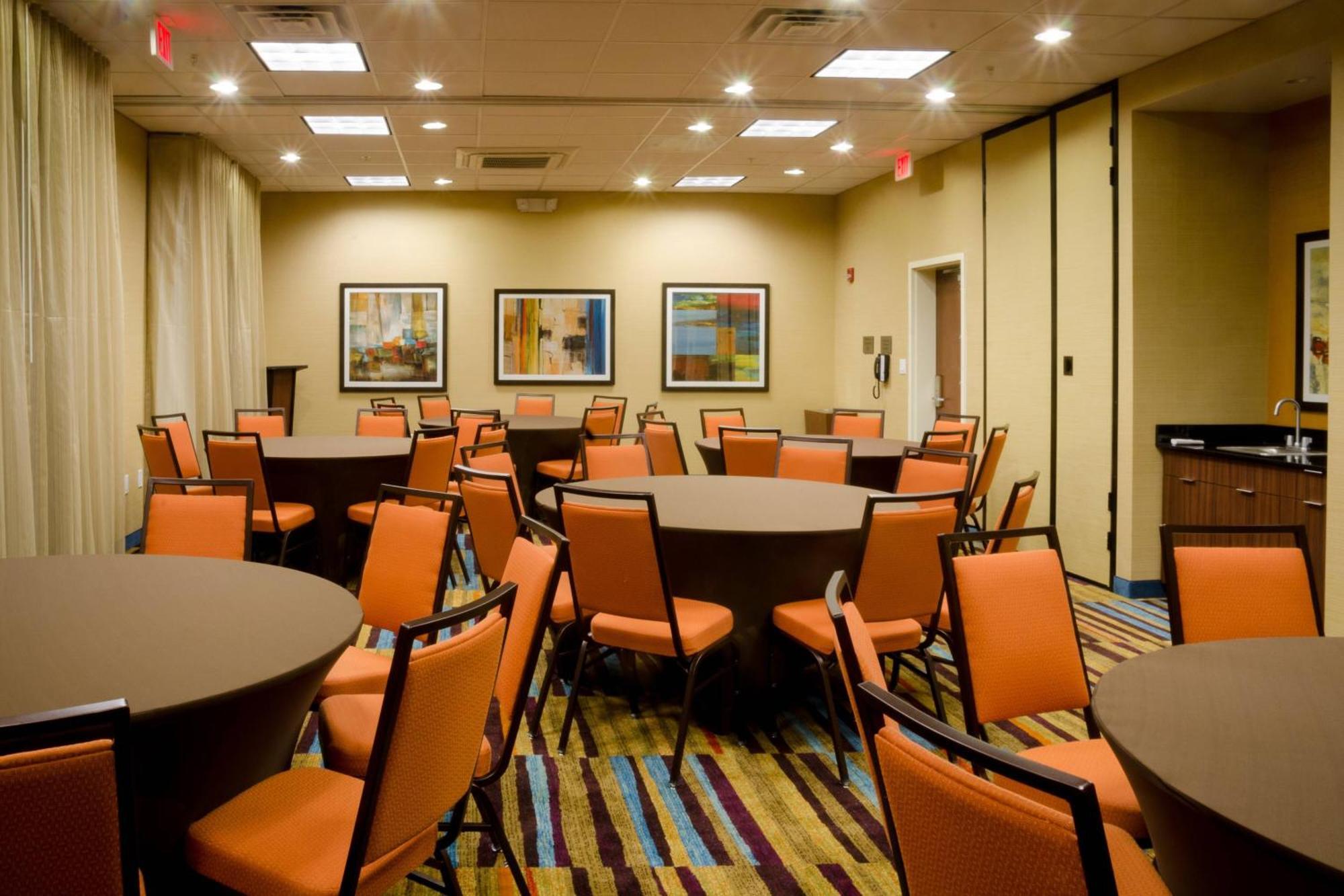 Fairfield Inn & Suites By Marriott Fayetteville North Extérieur photo