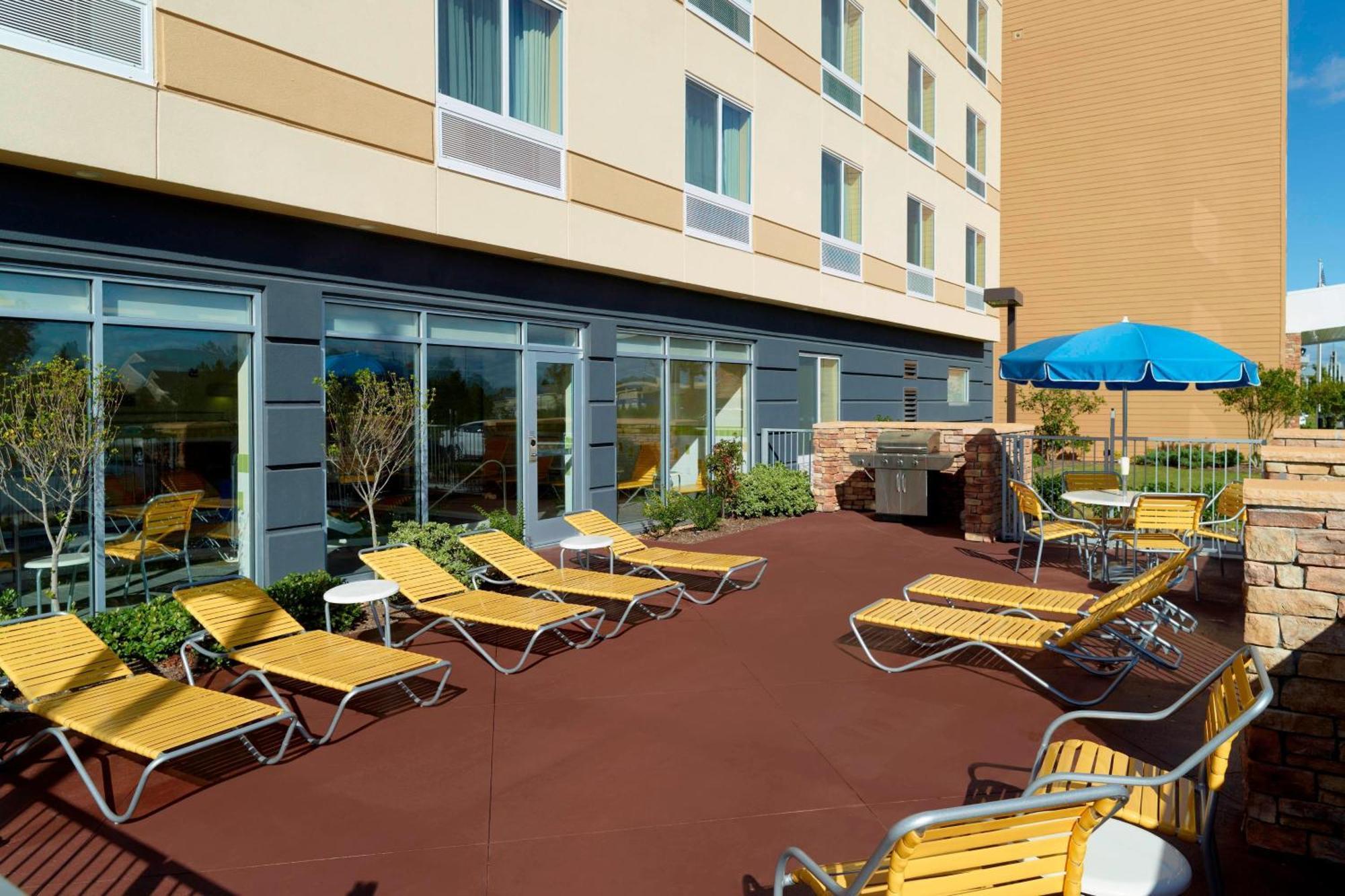 Fairfield Inn & Suites By Marriott Fayetteville North Extérieur photo